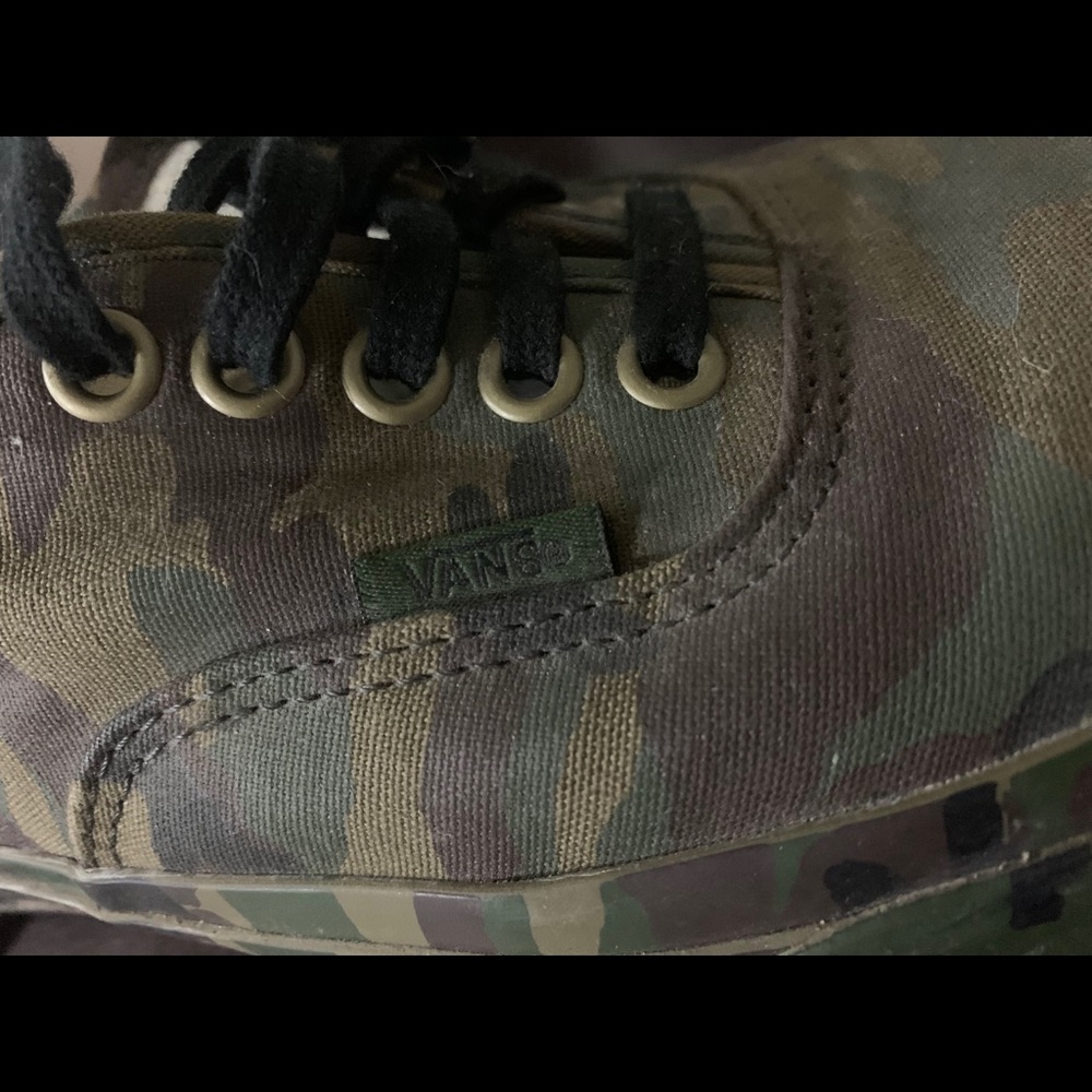 Camo Vans - Picture 3 of 5